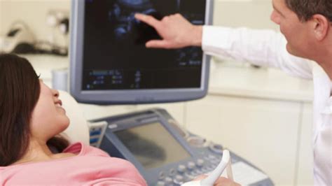 gebelik kaçıncı haftada ultrasonda görülür